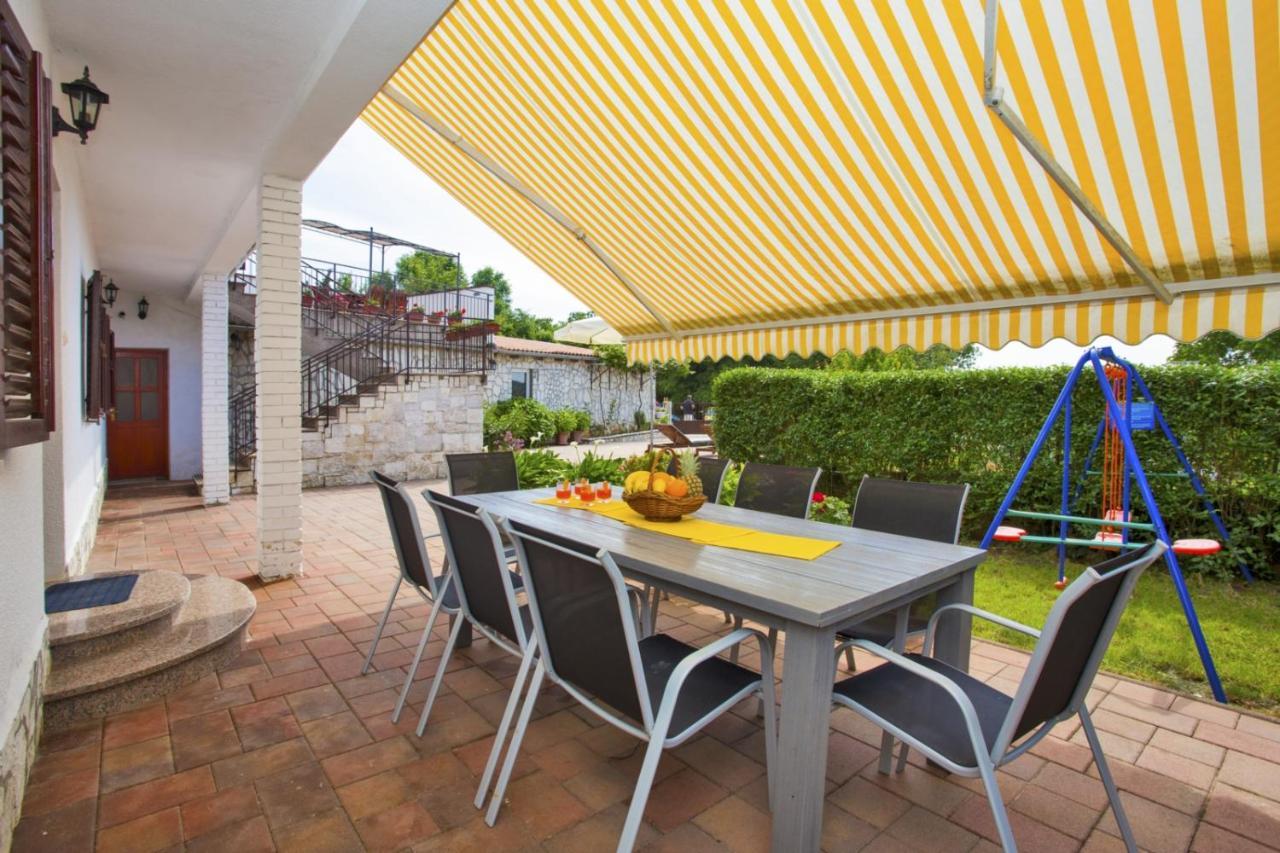 Hreljići Holiday Home Elvis, Village Kujici מראה חיצוני תמונה
