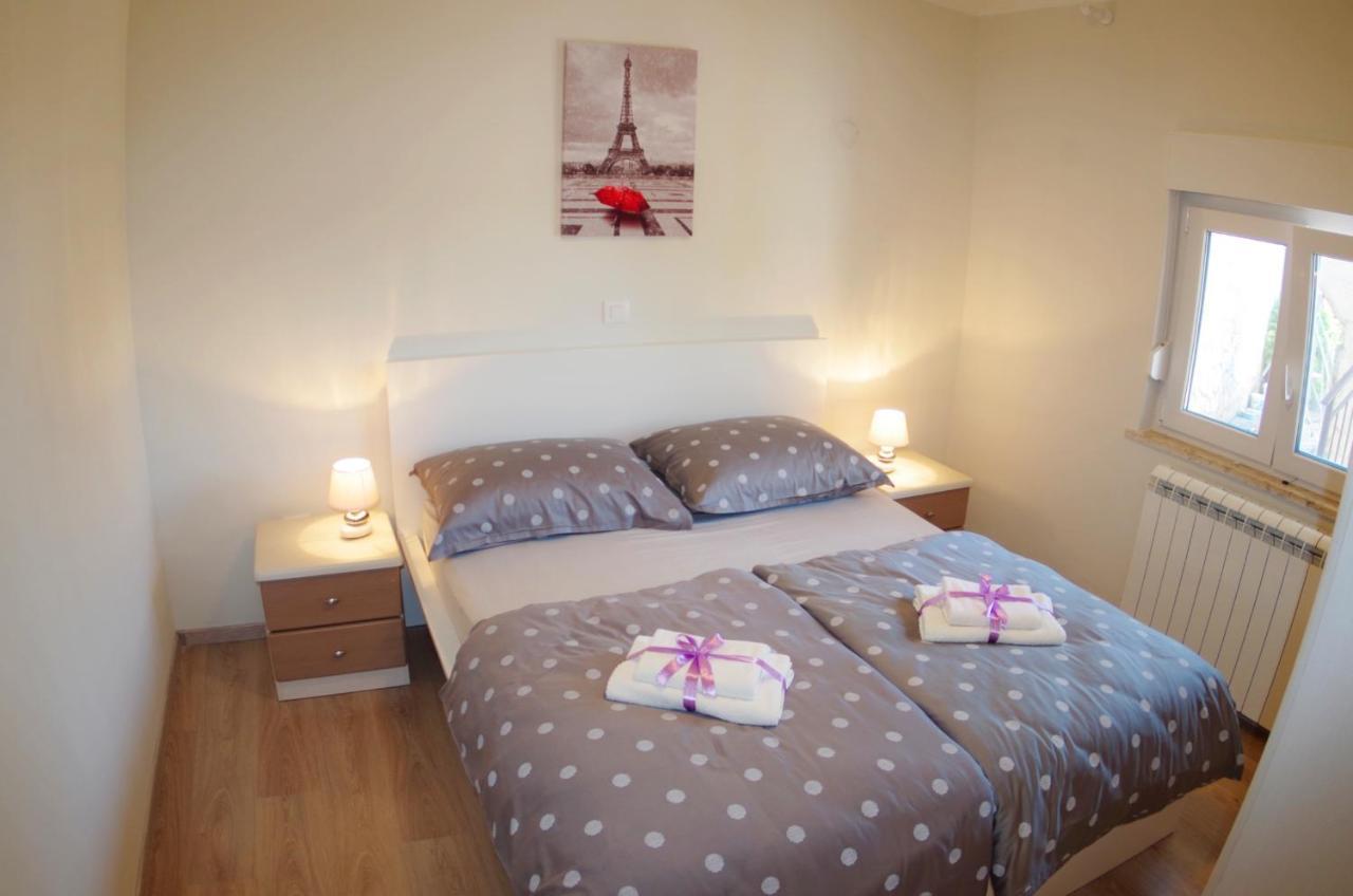 Hreljići Holiday Home Elvis, Village Kujici מראה חיצוני תמונה