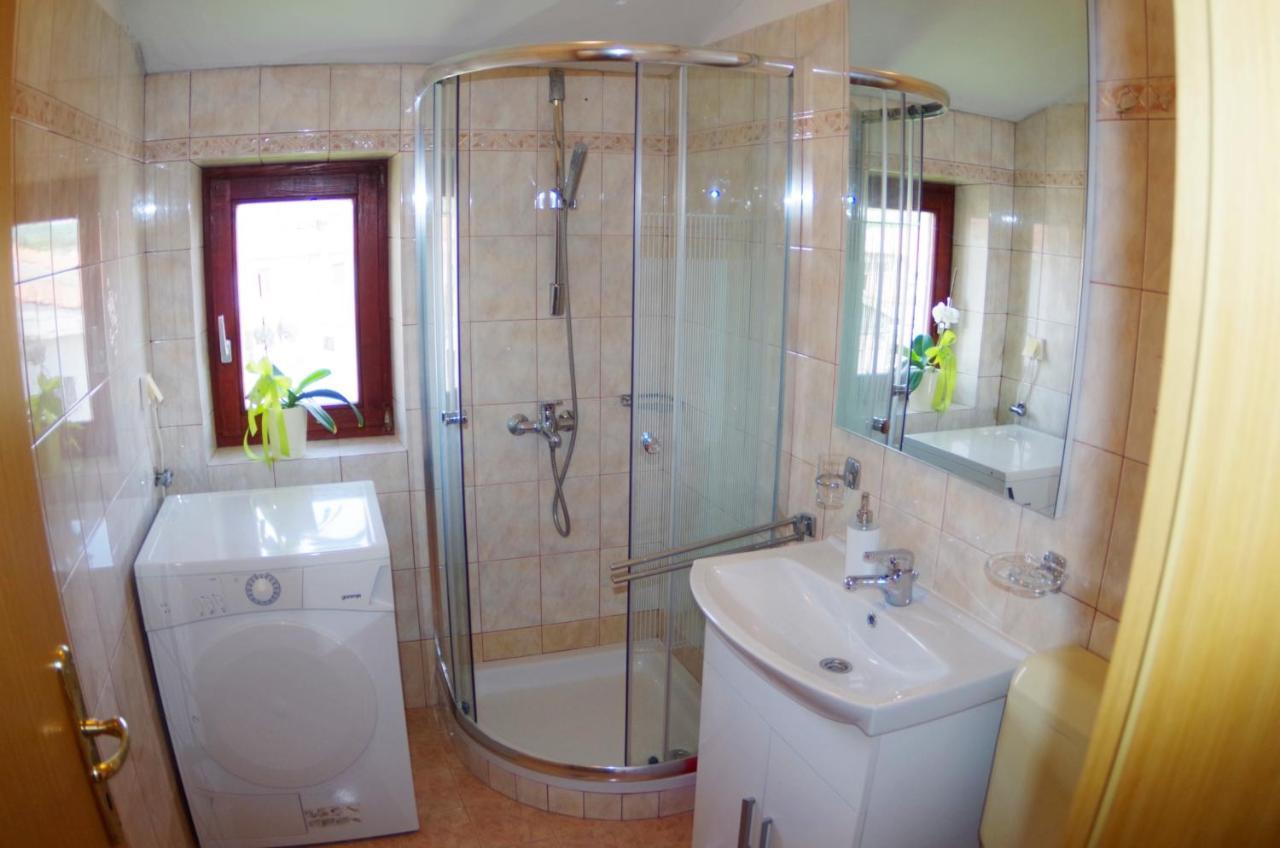 Hreljići Holiday Home Elvis, Village Kujici מראה חיצוני תמונה